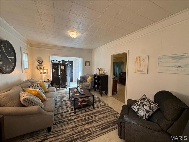 1306 Main Street, South Roxana, IL 62087