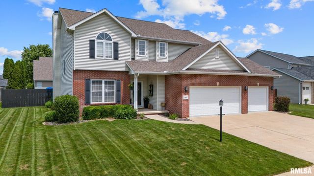 1607 W GREYSTONE Court, Chillicothe, IL 61523