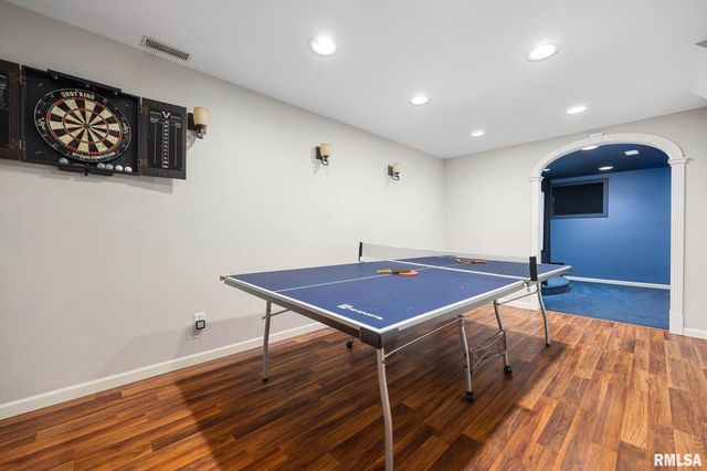 1607 W GREYSTONE Court, Chillicothe, IL 61523