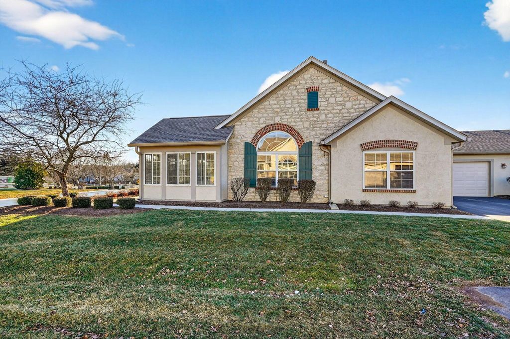 7529 Red Maple Place, Westerville, OH 43082