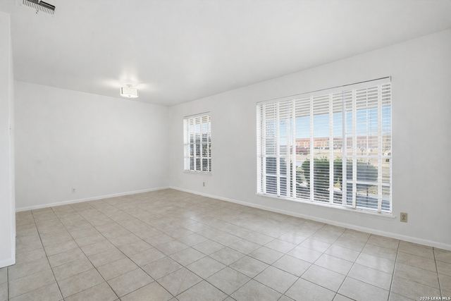 9366 Schaefer Rd, Converse, TX 78109