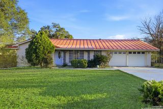 9366 Schaefer Rd, Converse, TX 78109