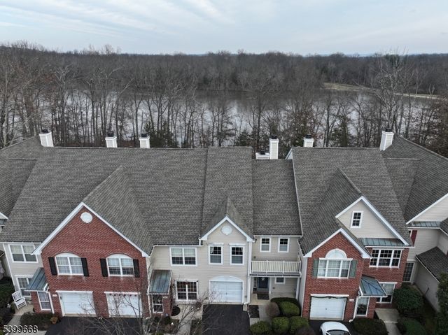 1305 S Branch Dr, Readington Twp., NJ 08889