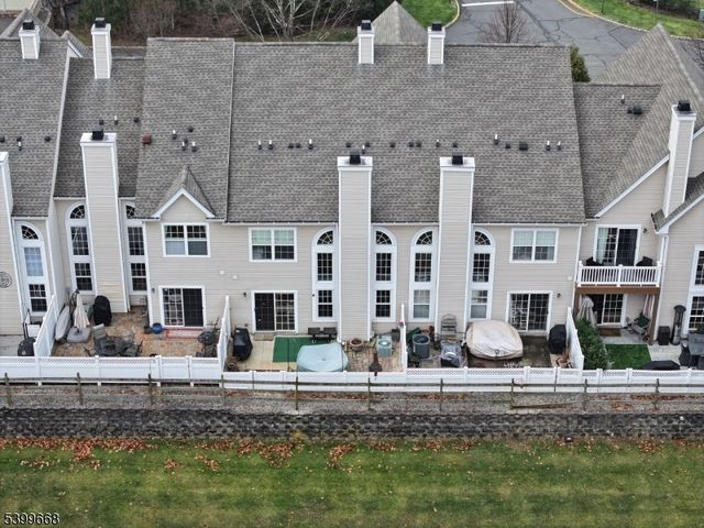 1305 S Branch Dr, Readington Twp., NJ 08889