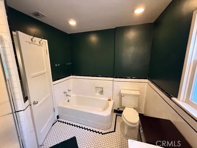 4528 Farmdale, Studio City, CA 91602