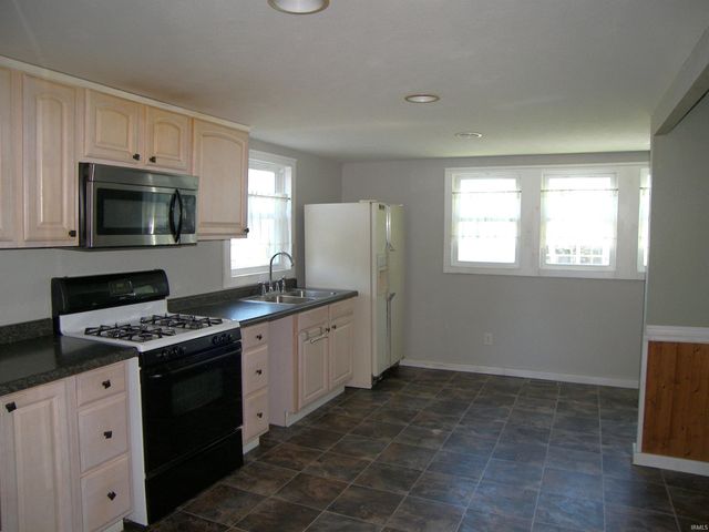 210 N Broadway Street, Mentone, IN 46539