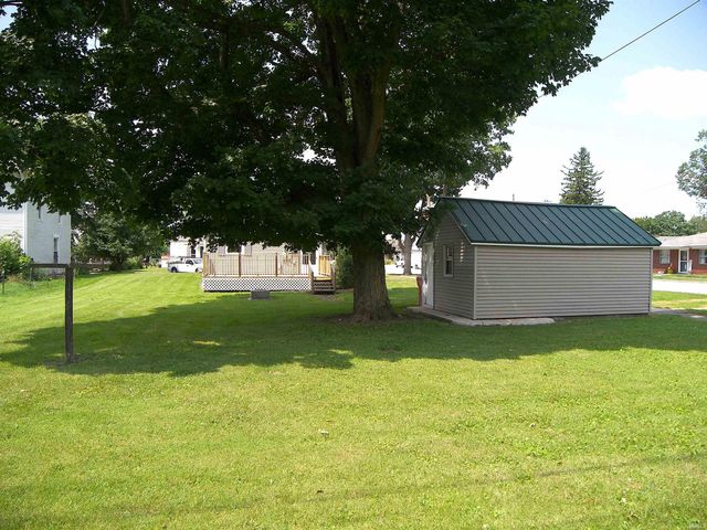 210 N Broadway Street, Mentone, IN 46539