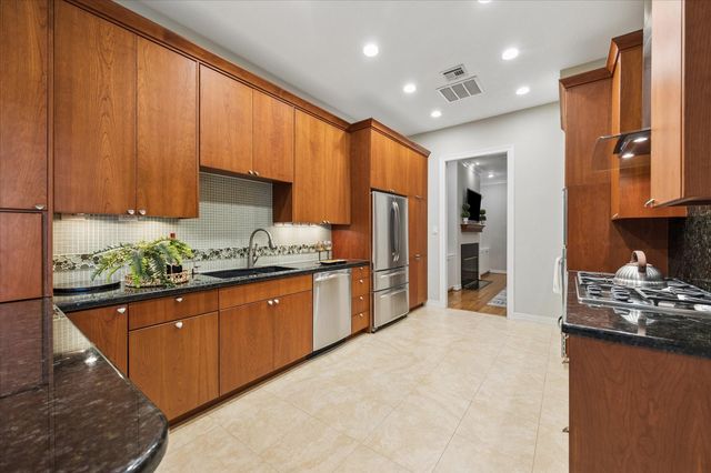 5312 Hidalgo Street, Houston, TX 77056