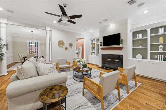 5312 Hidalgo Street, Houston, TX 77056