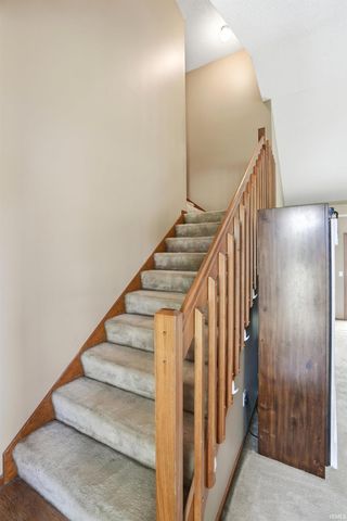 2317 Broken Oak Road, Fort Wayne, IN 46818