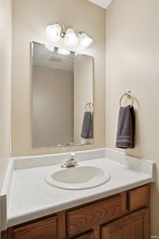 2317 Broken Oak Road, Fort Wayne, IN 46818