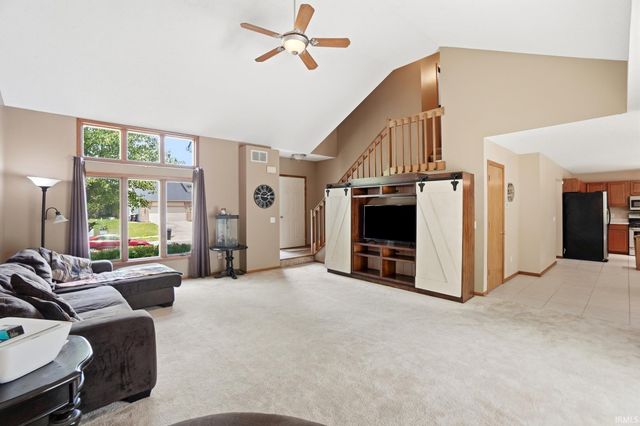 2317 Broken Oak Road, Fort Wayne, IN 46818