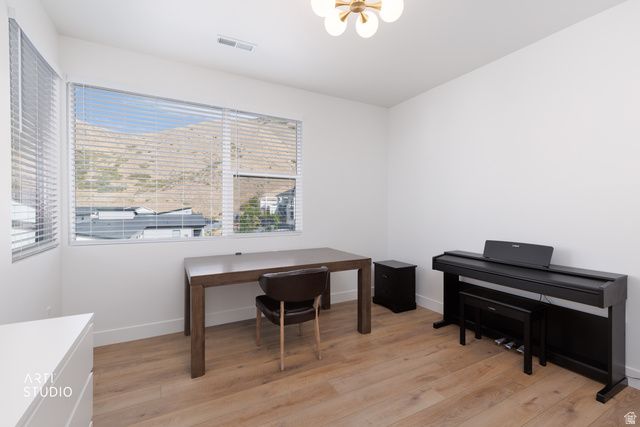 5758 N FOX CANYON RD, Lehi, UT 84048