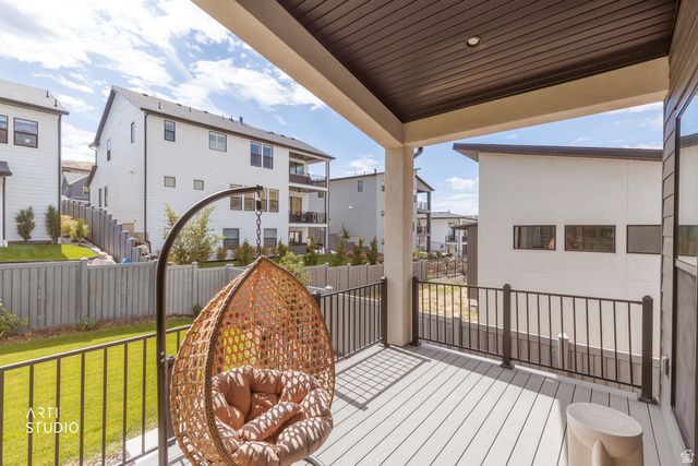 5758 N FOX CANYON RD, Lehi, UT 84048
