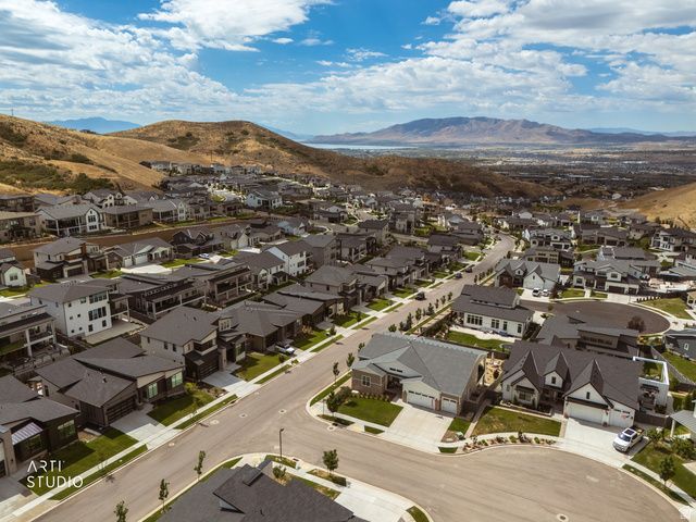 5758 N FOX CANYON RD, Lehi, UT 84048