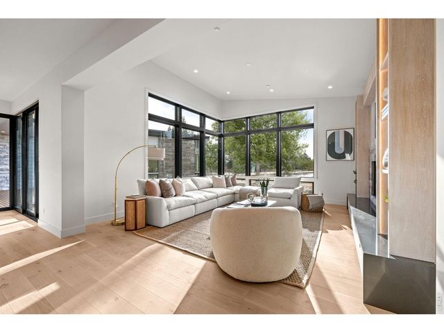 15 Sandy Lake Rd, Cherry Hills Village, CO 80113