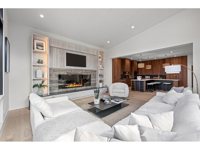 15 Sandy Lake Rd, Cherry Hills Village, CO 80113