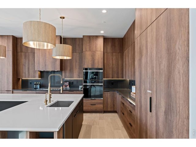 15 Sandy Lake Rd, Cherry Hills Village, CO 80113