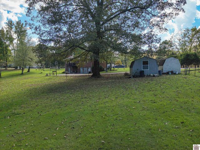 98 Gordon Rd., Benton, KY 42025