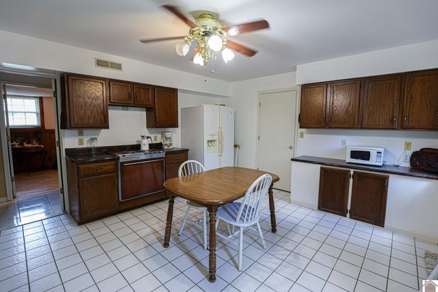 98 Gordon Rd., Benton, KY 42025