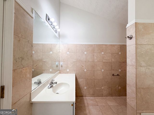 3324 Baymount Way, Lawrenceville, GA 30043