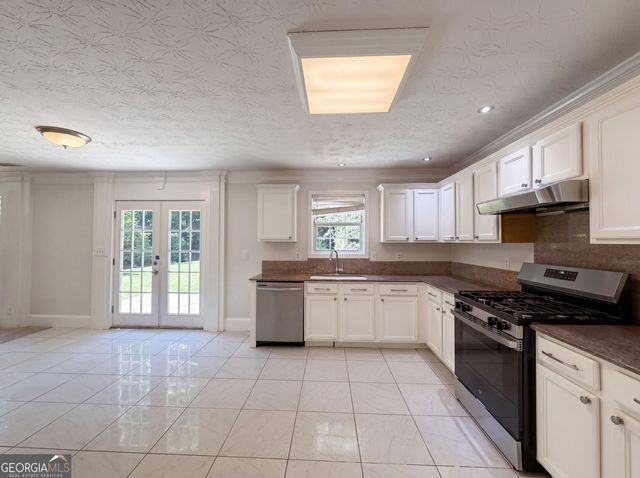 3324 Baymount Way, Lawrenceville, GA 30043