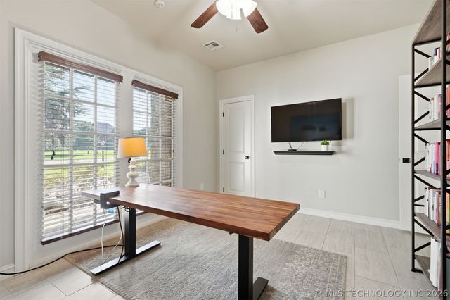18940 E Twin Creeks Drive, Owasso, OK 74055