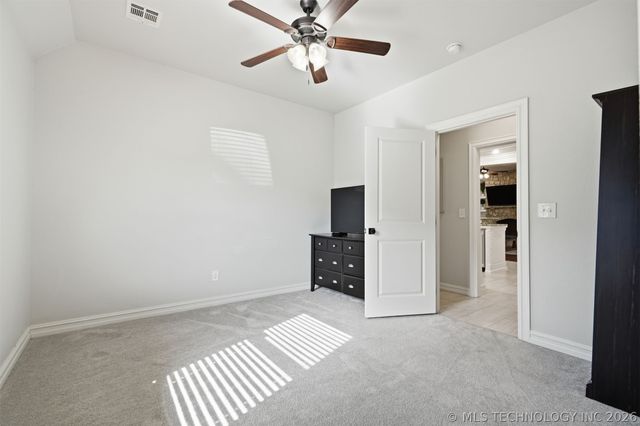 18940 E Twin Creeks Drive, Owasso, OK 74055