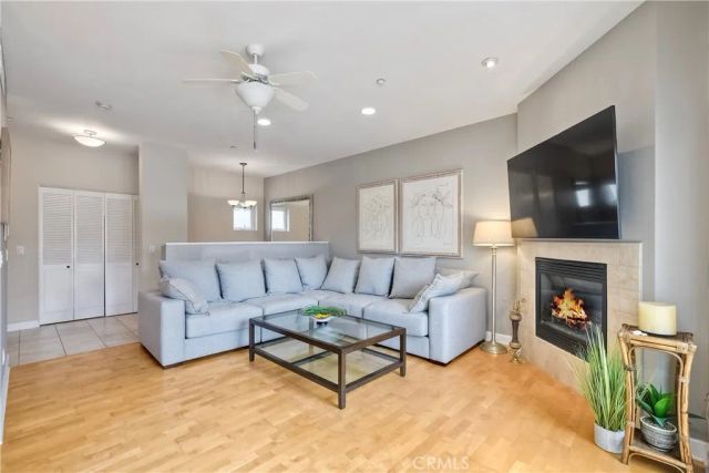 543 LAGUNA Drive, Carlsbad, CA 92008