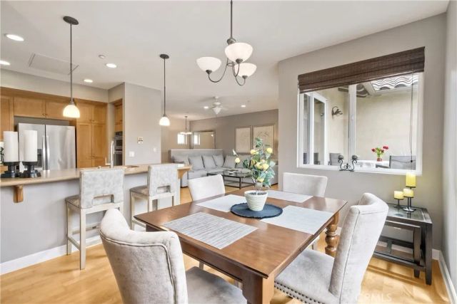 543 LAGUNA Drive, Carlsbad, CA 92008