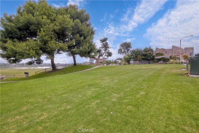 543 LAGUNA Drive, Carlsbad, CA 92008