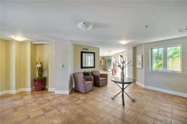 543 LAGUNA Drive, Carlsbad, CA 92008
