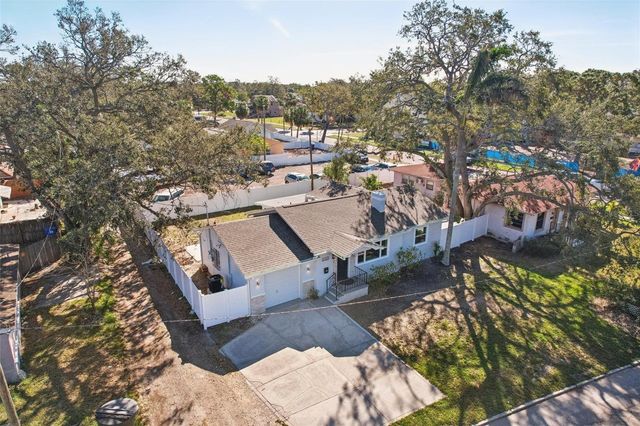 2320 E HARBOR DRIVE S, St Petersburg, FL 33705