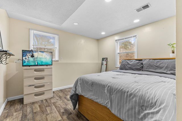 2040 166th Lane NE, Ham Lake, MN 55304