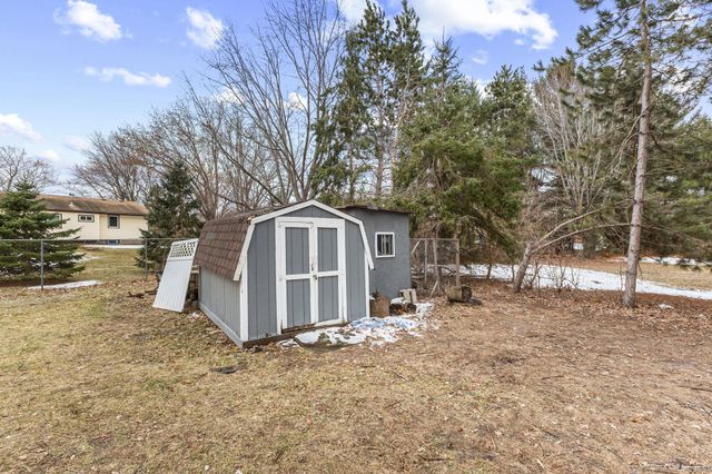 2040 166th Lane NE, Ham Lake, MN 55304