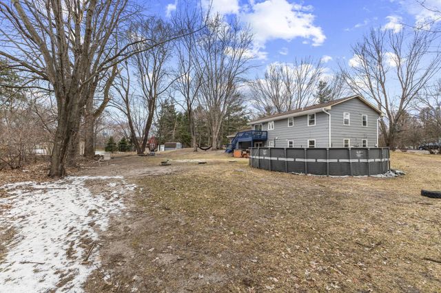 2040 166th Lane NE, Ham Lake, MN 55304