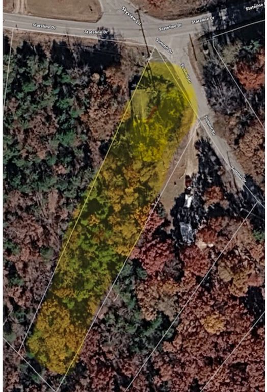 2 Summit Drive, Holiday Island, AR 72631