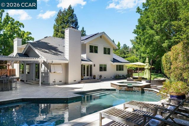 407 Fremerey Ct, Danville, CA 94506
