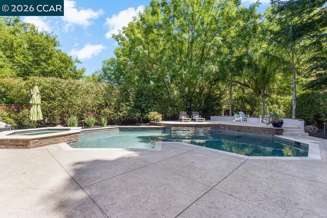 407 Fremerey Ct, Danville, CA 94506