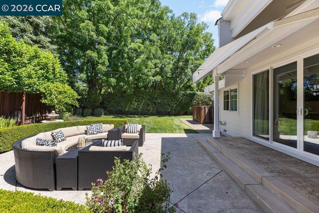 407 Fremerey Ct, Danville, CA 94506