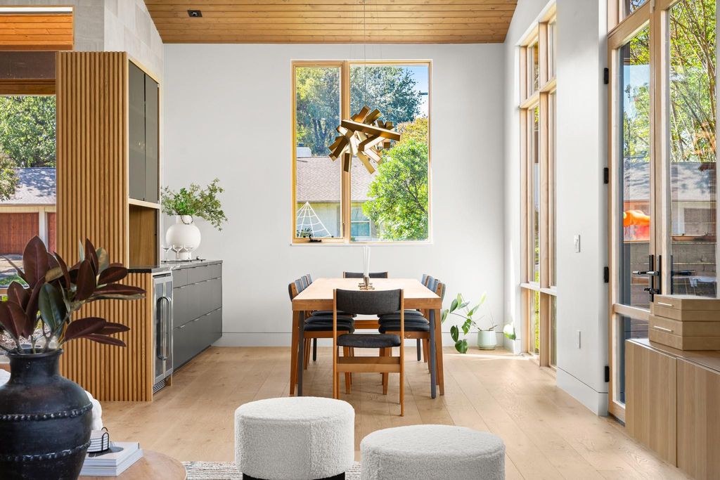 2504 Wilke DR, Austin, TX 78704