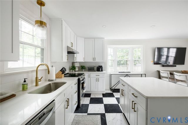 7108 Three Chopt Rd, Henrico, VA 23226
