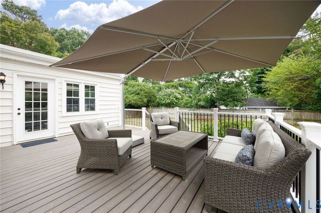 7108 Three Chopt Rd, Henrico, VA 23226