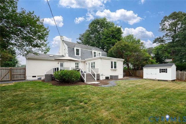 7108 Three Chopt Rd, Henrico, VA 23226
