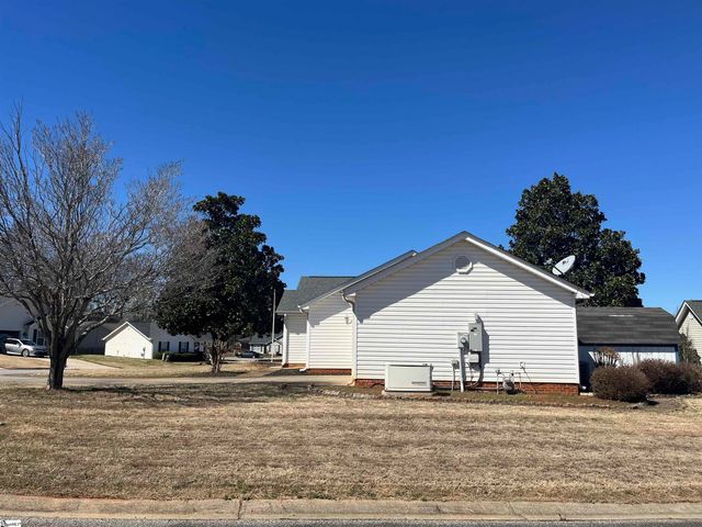 103 Hickory Rock Lane, Greer, SC 29651