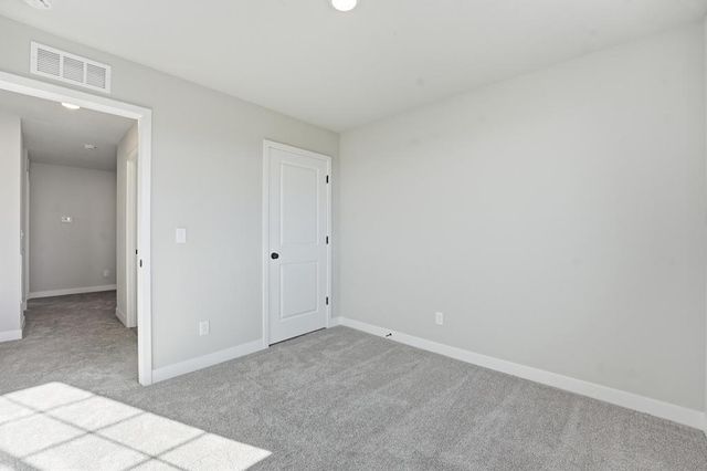 27118 E Oak View Drive, Lee's Summit, MO 64086