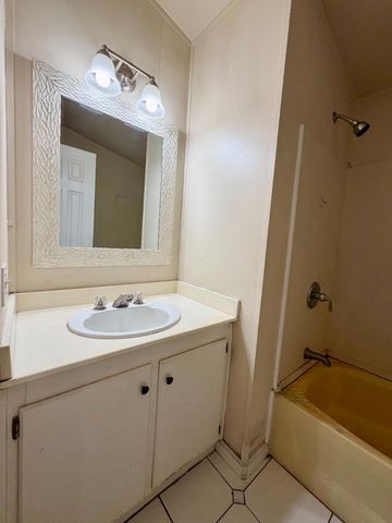 2855 Senter, San Jose, CA 95111