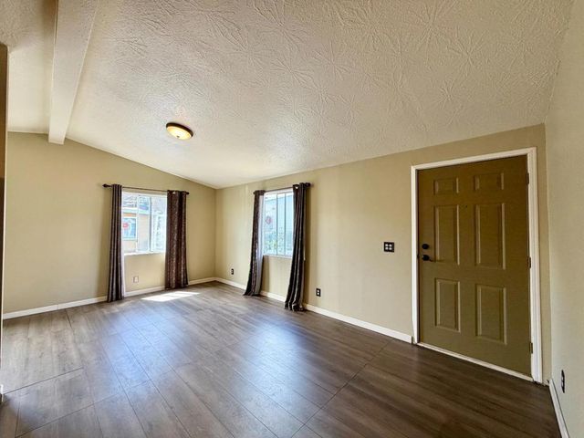 2855 Senter, San Jose, CA 95111