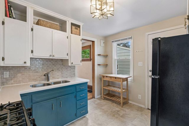 4156 Minnehaha Avenue, Minneapolis, MN 55406