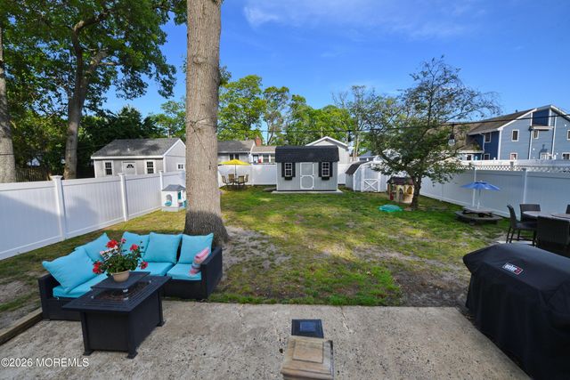 232 Pearce Avenue, Point Pleasant, NJ 08742